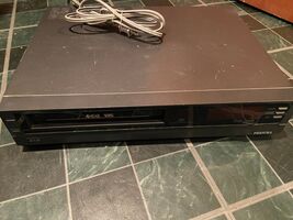 Toshiba 4 Head VHS M-7730 No Remote/Tapes Don't Play *FOR PARTS OR REPAIR* - $10.99