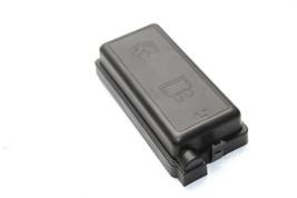 2008-2009 MINI COOPER CLUBMAN BASE ENGINE BAY FUSE BOX COVER LID P5017 image 3