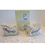 MIKASA PORCELAIN PAIR OF CANDLESTICK HOLDERS HOLLY SLEIGH KT410-550 NIB  - $184.13 MXN