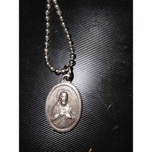 Beautiful vintage Jesus religious necklace medal pendant - £22.59 GBP