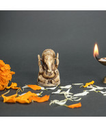 Purity in Miniature: Small Lotus Ganesha, Divine Grace Unveiled - £39.49 GBP