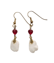 Vintage Red Crystal Hearts Mother Of Pearl Dangle Drop Earrings Gold Pla... - $36.00