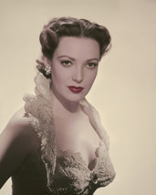 Linda Darnell stunning lace bare shoulder gown wrapped around neck 11x14... - $14.99