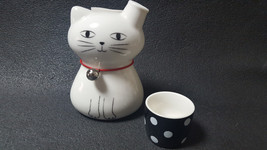 Cat Tokkuri &amp; Ochoko Sake Drink Set White Cat Polka Dot Nihonsyu Japan K... - $51.08