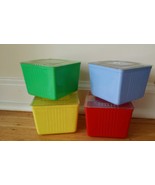 Vintage UNIQUE Set of 4 Primary Colors Plastic storage containers by Beacon - $235.67 MXN