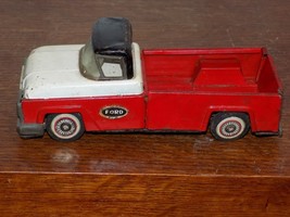 Vintage Ford Tin Friction Toy Pick Up Truck - €47,64 EUR