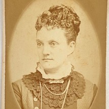 c1860 CDV Victorian Woman Curly Hair Large Lace Collar Oval Photo CarteDeVisite - £11.95 GBP