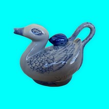 Vintage Blue Duck Tea Pot or Creamer Stopper Lid Chinese Gray &amp; White - £7.59 GBP