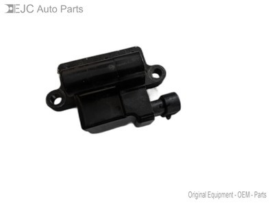 Ignition Coil Igniter For 02-06 Cadillac Escalade  6.0 12558693 Gas - $19.75