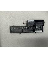 Lenovo Yoga 720-13IKB i3-7100u genuine original battery L17M3P61 - $184.72 MXN