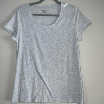 Women’s/ Junior’s short sleeve T-shirt size XL (15-17) - $7.84