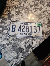 Retired Maine License Plate Trailer B428137 - $4.95