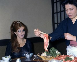 Ann-Margret rare 1960&#39;s image sitting in Japanese restaurant hibachi 11x14 photo - £11.79 GBP