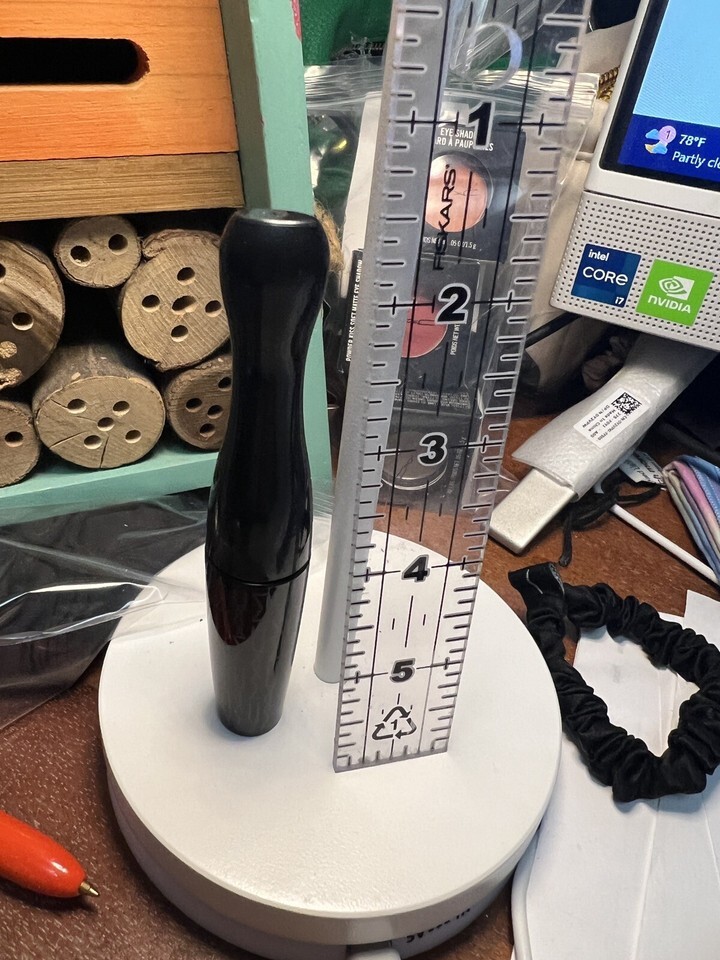 MAC In Extreme Dimension 3D Black Lash 0.42 Oz. - $17.07