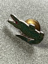 Small Green Enamel Silvertone Alligator Crocodile Lapel or Hat Pin or Tie Tac – - £6.14 GBP