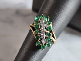 Womens Vintage Estate 10K Gold Emerald &amp; Diamond Ring 3.2g E7203 - £175.17 GBP