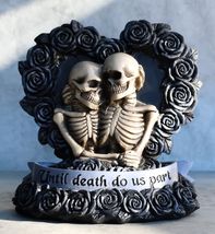 Love Never Dies Black Wedding Roses Heart Wreath Skeleton Couple Figurin... - $24.95