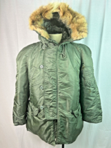 US Military Extreme Cold Weather N-3B Parka Jacket Coat Medium - REAL FU... - $321.75