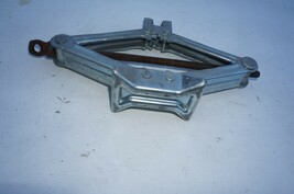 2000-2005 TOYOTA CELICA GT GT-S EMERGENCY CAR JACK AISIN GTS OEM image 6