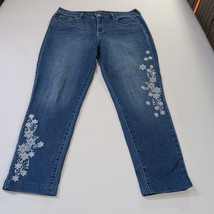 Style & Co Women's Blue Embroidery Floral Denim Ankle Jeans Size 12 (34×27) image 10