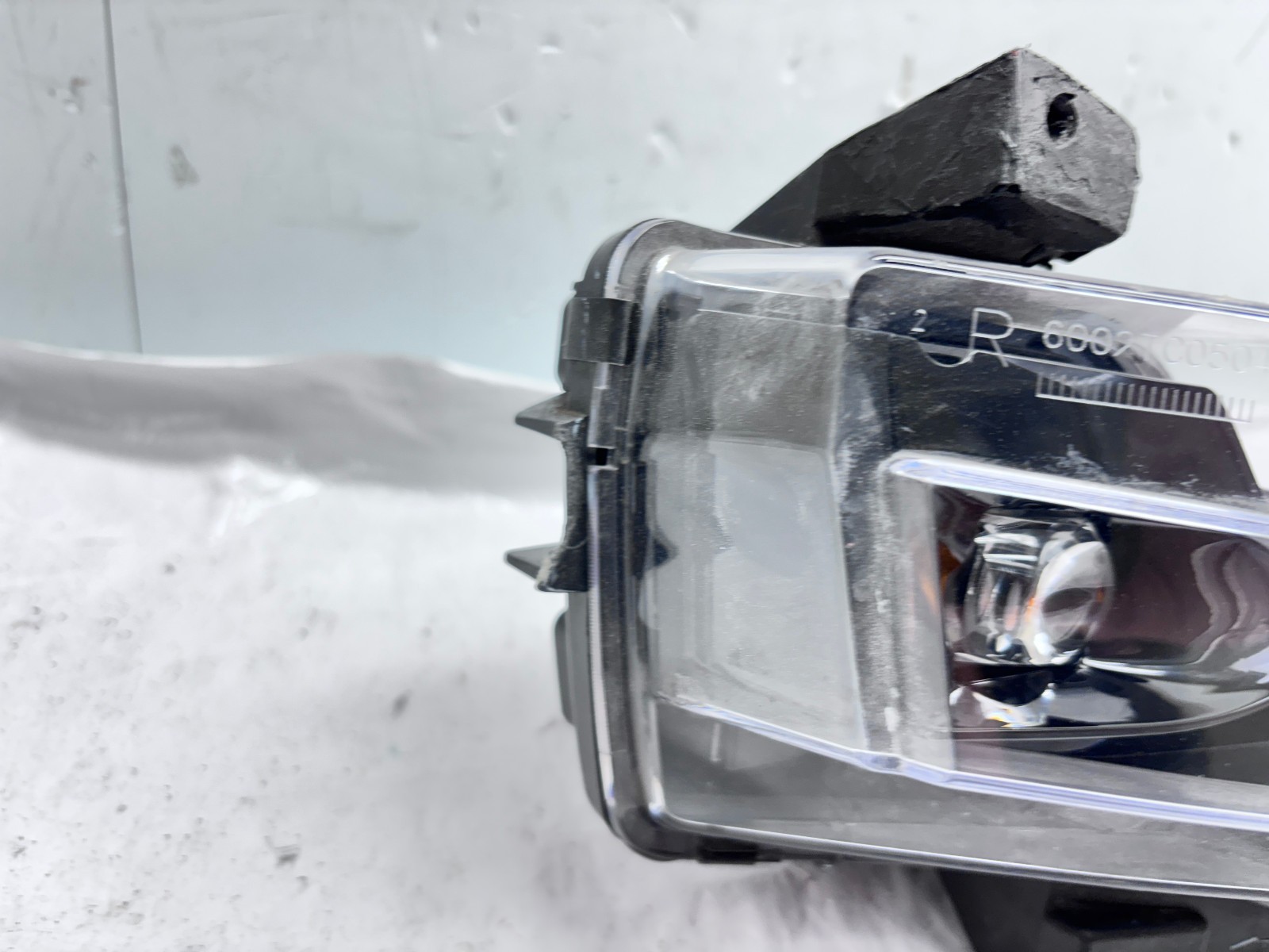 2017 2018 2019 2020 2021 2022 2023 TESLA MODEL 3 Y LED FRONT RIGHT OEM FOG LIGHT Item image 12