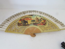 VTG LADIES WOOD AND CLOTH FOLD OUT HAND FAN MATADOR BULL SENORITA SCENE 9&quot; - $178.77 MXN
