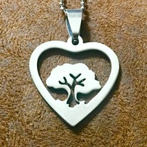 Tree of Life Heart Necklace - £7.03 GBP