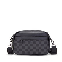 Men&#39;s Shoulder Bag Trendy Black Plaid Small Bag Casual Men&#39;s Bag - £23.59 GBP