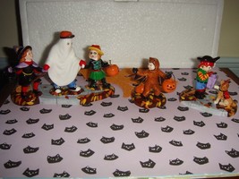 Dept. 56 Snow Village Halloween Trick Or Treat Kids Set Of 3 - £29.53 GBP