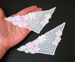 6-3/8&quot; 16cm wide White Lt Pink Flower Lace Patch Neckline Appliques Crafts A317 - $5.99+