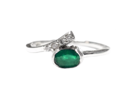 925 Silver Emerald Ring 0.6 Ct Emerald Promise Ring Emerald Stacking Ring - £27.79 GBP
