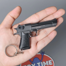 Keychain，Desert Eagle Pistol Shape Keychain Tactical Tiny Keychain Best Gift - £10.38 GBP