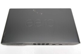 eero U021121 PoE Gateway 10-Port Router and PoE Switch Two 10 GbE ports image 3
