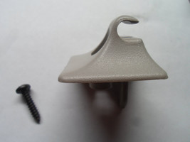 1991 Lincoln Town Car Sun Visor Clip W/ Mount Screw Oem Free Shipping SV1 - £8.37 GBP