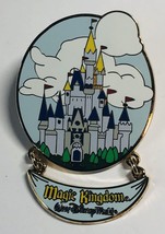 Htf 2006 Walt Disney World Cinderella Castle Magic Kingdom Logo Dangle Pin - £10.06 GBP