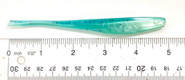 Bulk Bag of 25 Soft Plastic Split Tail Jerk Bait Blue 5 Inch Bulk Packaged - $529.57 MXN