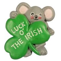 Vintage Brooch Pin Fun World Luck O the Irish Clover Shamrock Mouse Holiday - £11.94 GBP