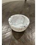 Hazel Atlas Black Spaghetti String White Glass Ashtray MCM Round - $27.12 CAD