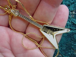 (M-304-G) Gibson Flying V Guitar Pendant Necklace Jewelry Guitars Pick 1 Of 4 - £19.53 GBP