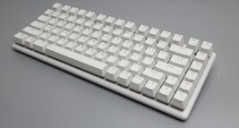 Alienware Pro 75% Wireless Mechanical Gaming Keyboard w RGB Lighting Lunar Light image 4