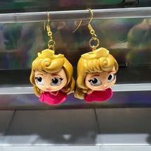 Disney Doorables Sleeping Beauty Aurora Earrings Gold - $7.92