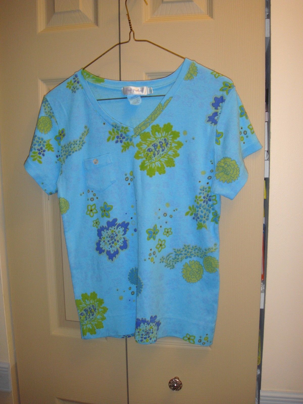 Fresh Produce Top M Tahiti Floral Explosion Fem T - $13.99