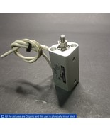 SMC CDQ2B12-25DM-F79 Double-Acting Pneumatic Cylinder 1.0 MPa W/ D-F79 S... - $66.98 CAD