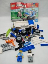 *INCOMPLETE* Lego Juniors Police Car Chase 10735 - $282.06 MXN