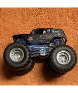 HOT WHEELS MONSTER JAM SON UVA DIGGER 1:64 LOOSE Condition PLAYED WITH - €7,70 EUR