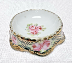 Stunning Pink Roses on Green w GOLD Hand Painted Salt Dip 2 1/4 W x 5/8 T - $364.38 MXN