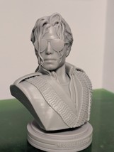 Michael Jackson Bust 13cm Height -
show original title

Original TextBus... - $939.67 MXN