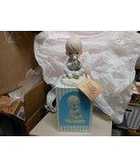 Enesco Precious Moments &quot;I Believe In Miracles-  Boy&quot; 1987 Figurine NEW ... - $218.30 MXN