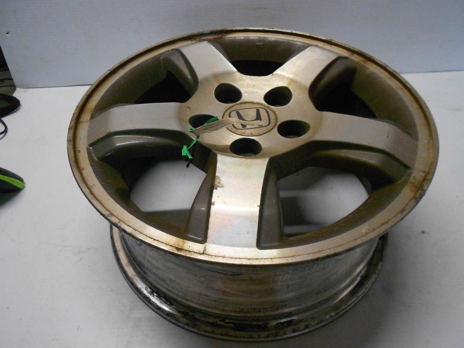 Honda Pilot 2006 2007 2008 Used OEM Wheel 16x6.5 Factory 16&quot; Rim GREY MA... - $99.99