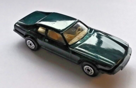 Maisto Jaguar XJ-S V12 Coupe Green Die Cast Car 1:64 Scale, Just Out of Package! - $11.87